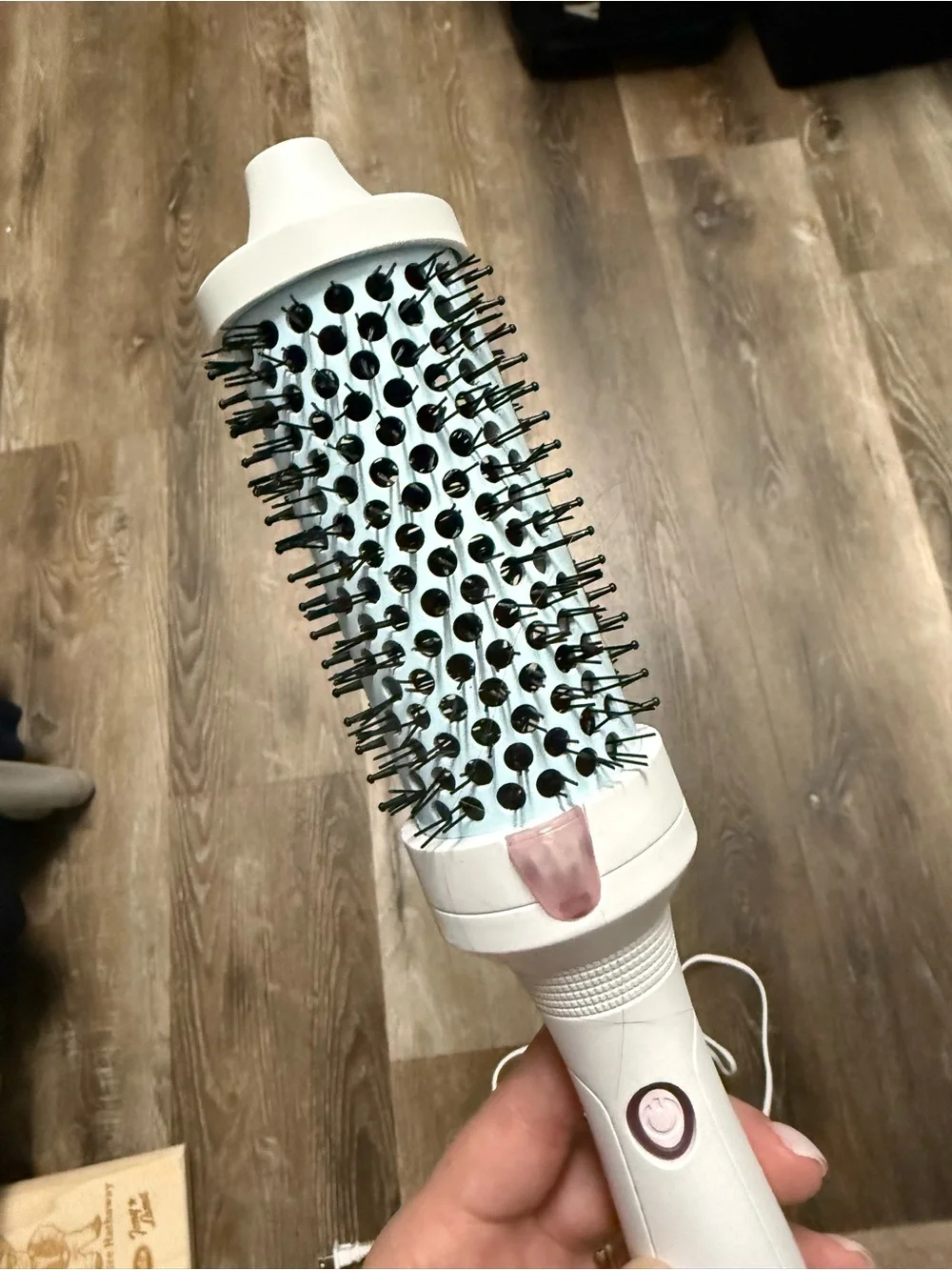 It's Giving Body Large Hot Thermal Round Brush